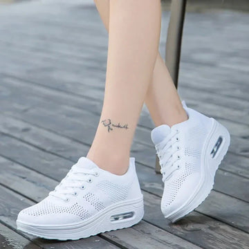 Orthopädische Turnschuhe mit Luftblasen