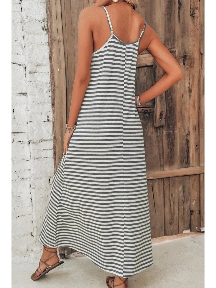 Gestreiftes Kleid für Damen – Vielseitig und perfekt